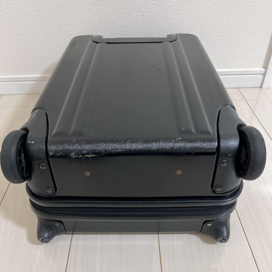ゼロハリバートン ZERO HALLIBURTON スーツケース 2輪　ブラック