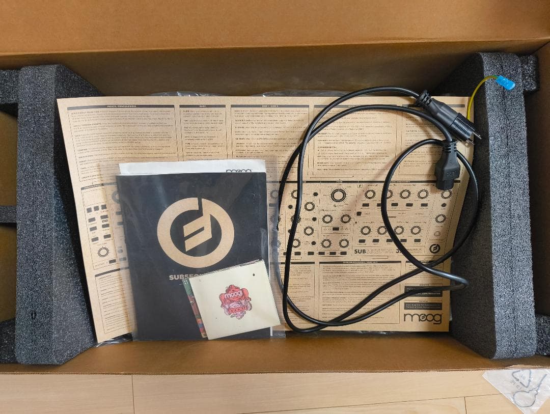 鍵盤楽器 Moog Subsequent 37