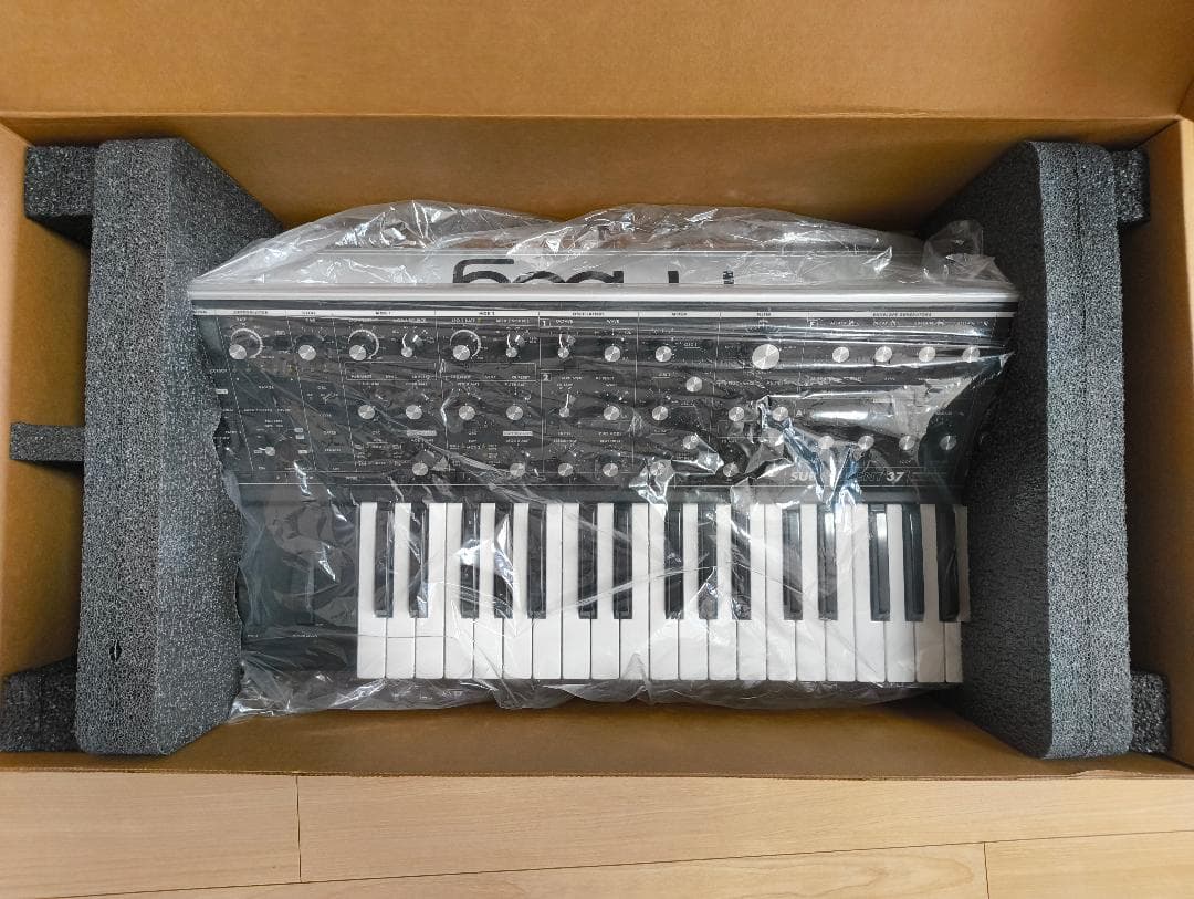 鍵盤楽器 Moog Subsequent 37