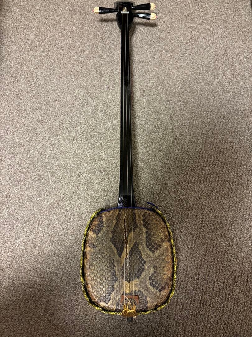 三線　沖縄　本蛇皮　和楽器