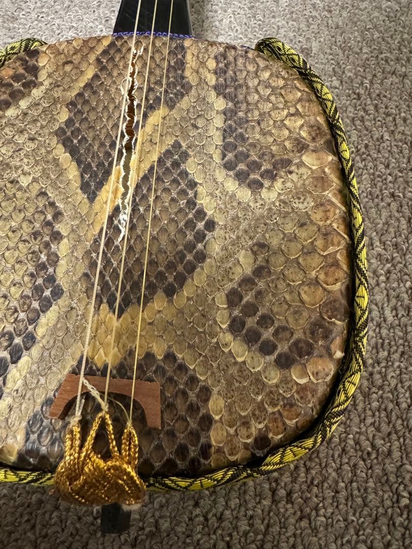 三線　沖縄　本蛇皮　和楽器