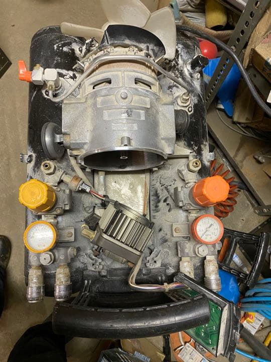 MAX エアーコンプレッサー ジャンク