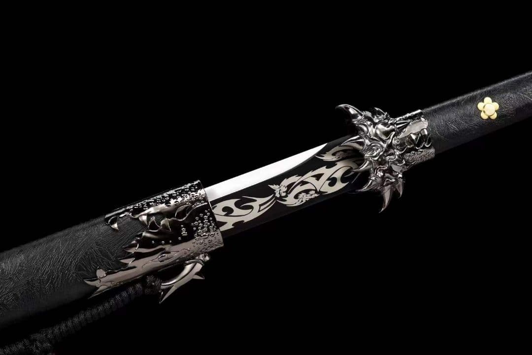 黒金古刀～龍牙唐刀 古兵器   武具　刀装具　日本刀　模造刀