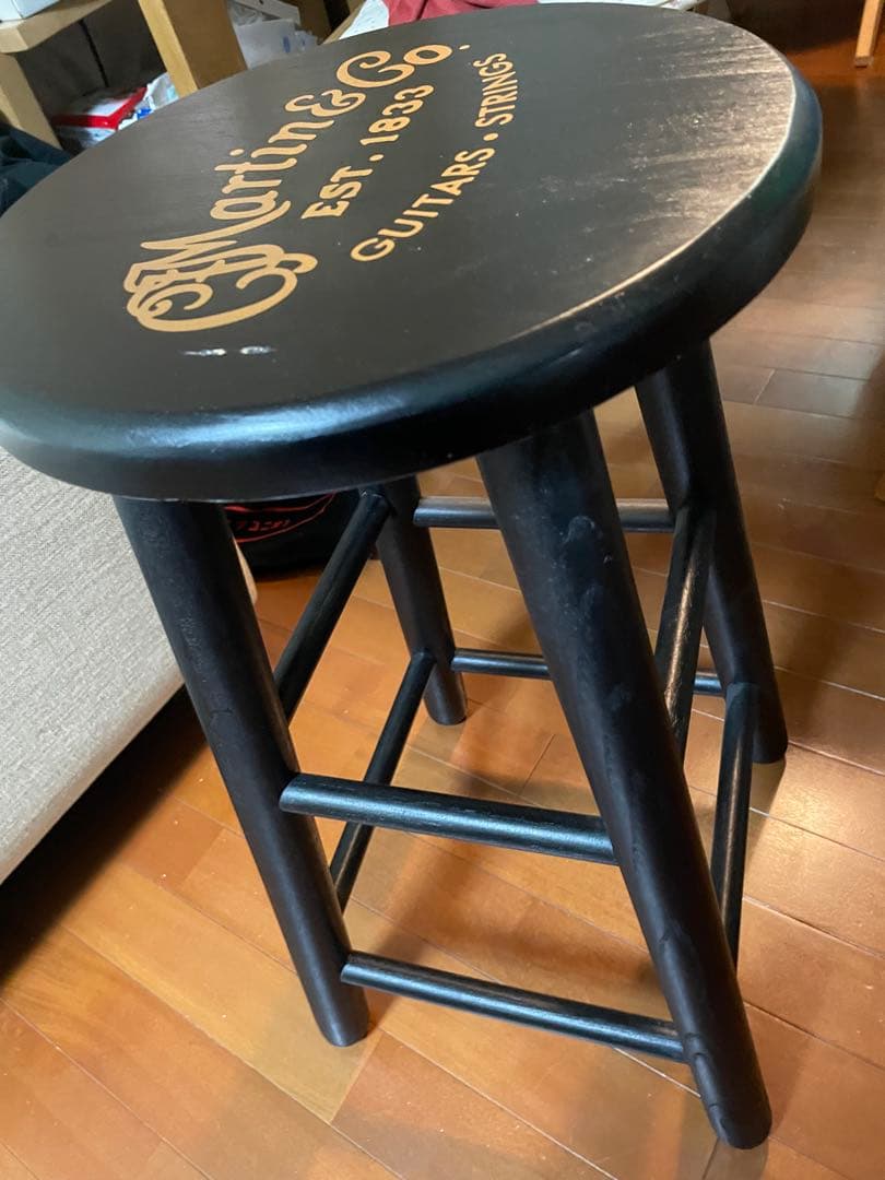 MARIN GUITAR STOOL 椅子