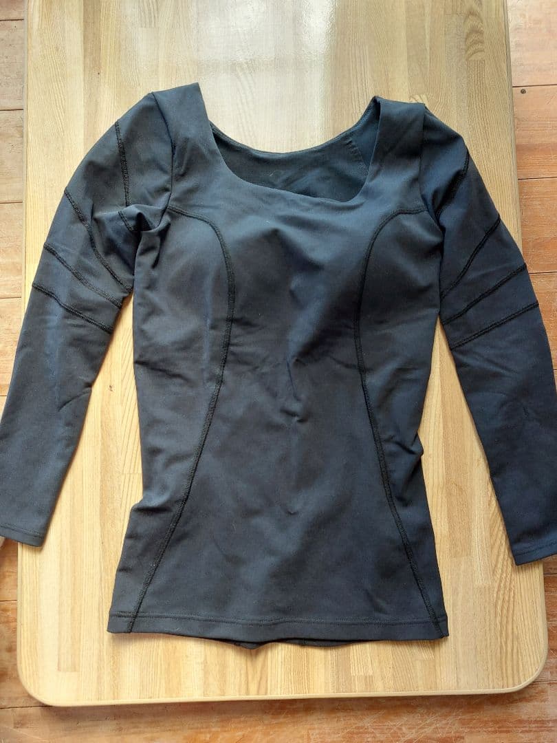 リントスル　パーフェクトフォーム　ウェア