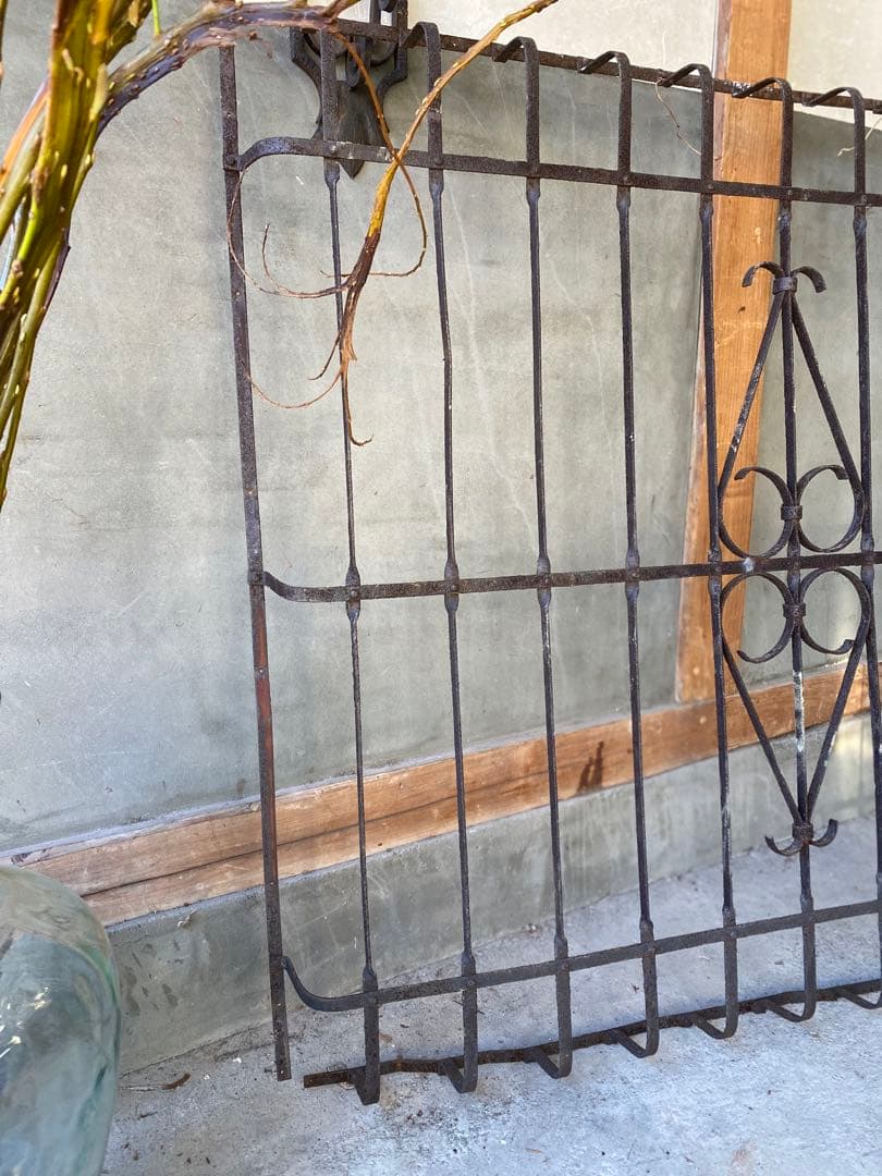 ビンテージ  アイアンフェンス  ※送料込みに変更します