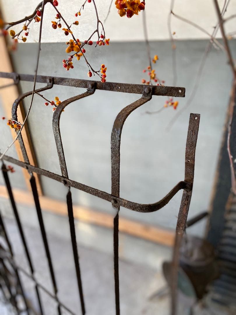 ビンテージ  アイアンフェンス  ※送料込みに変更します