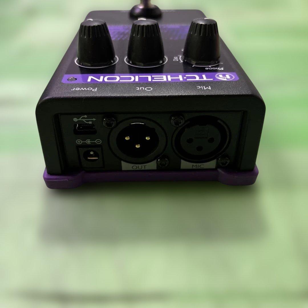 TC-HELICON VOICETONE X1 ボーカルエフェクター