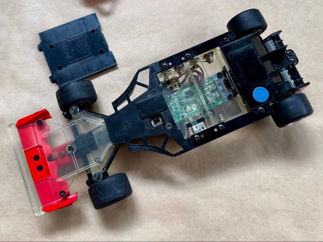 フ*ん様 京商 ミニッツF-1 フェラーリ F2003-GA ジョーダン スペア