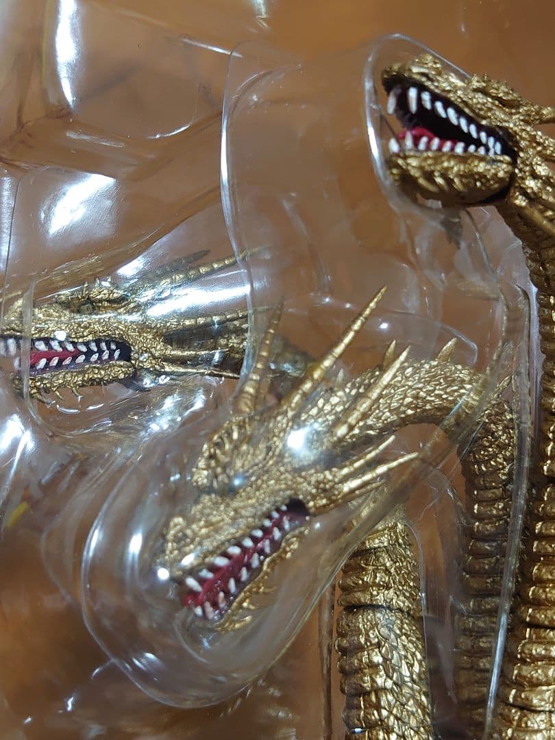 S.H.MonsterArts キングギドラ　現状品