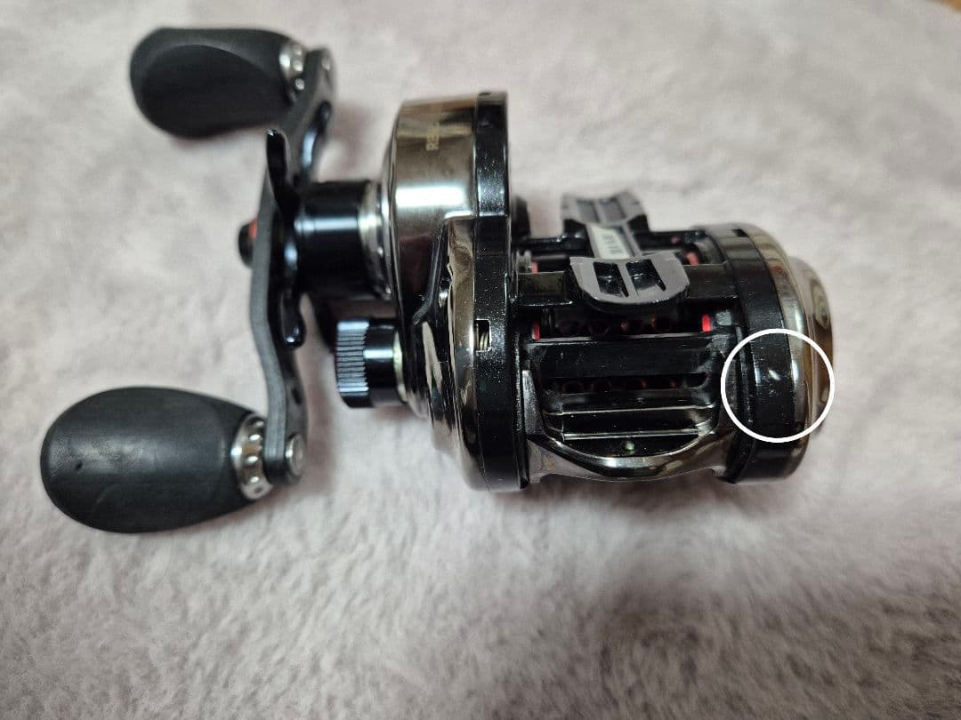 Abu Garcia Revo Elite IB 7 ベイトリール　右ハンドル