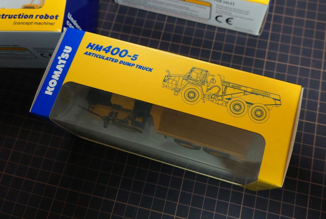 コマツ 非売品 株主優待 ミニチュア 6個セット