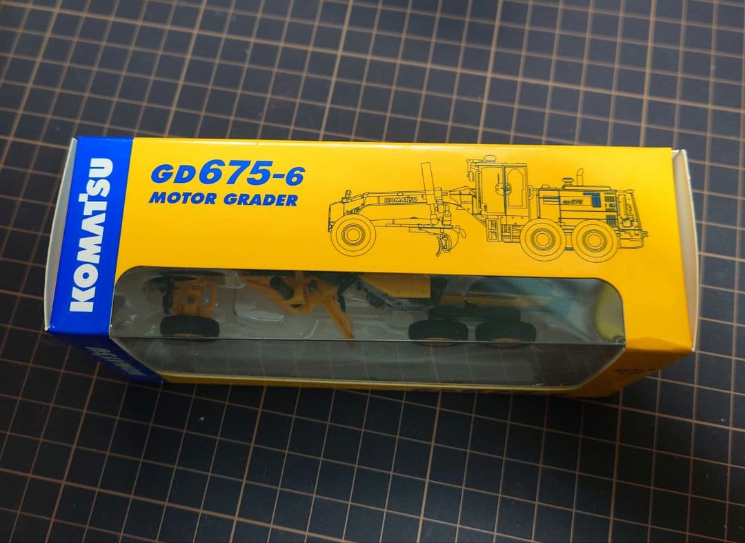 コマツ 非売品 株主優待 ミニチュア 6個セット