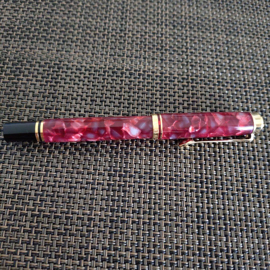 ペリカンスーベレーン　M320　ルビーレッド　万年筆