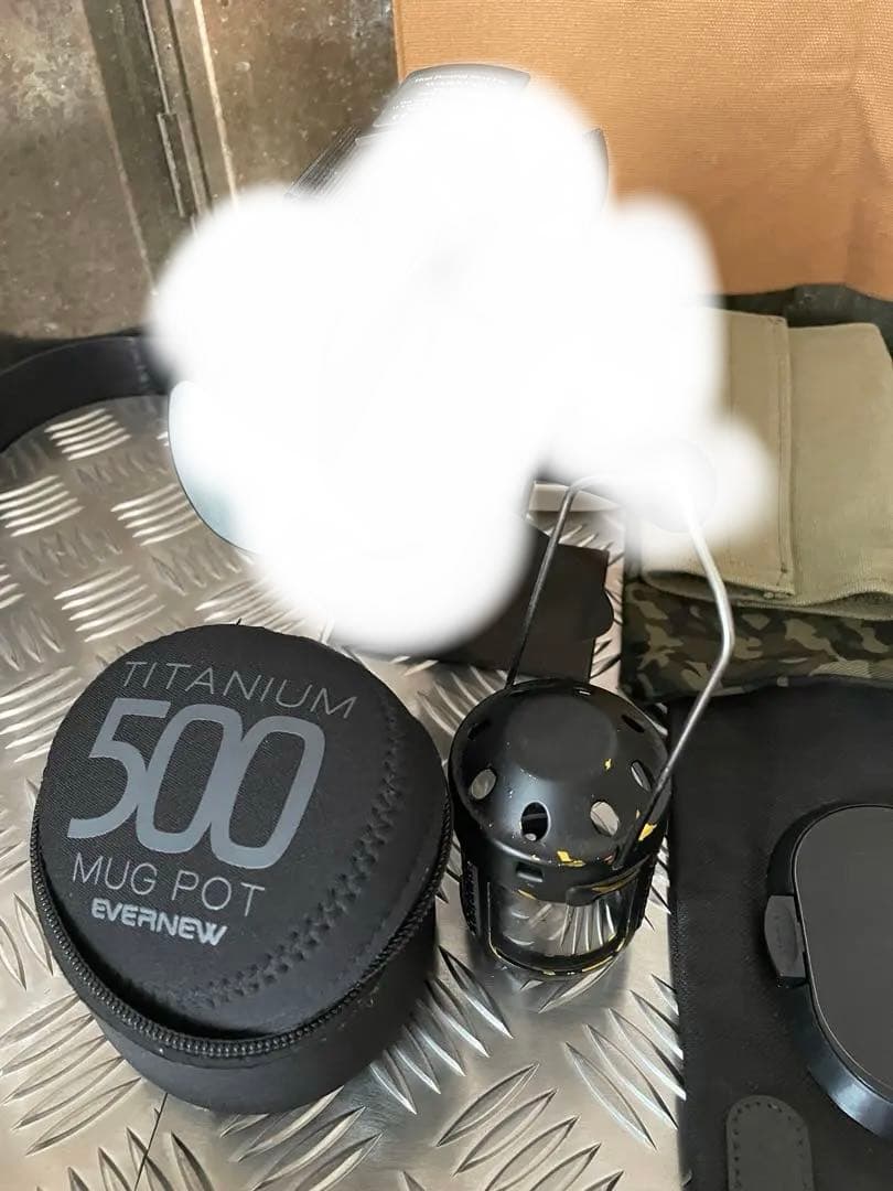 トランクカーゴ、テーブル、湯たんぽ、シュラフ、タープポール、風貌他　まとめ売り