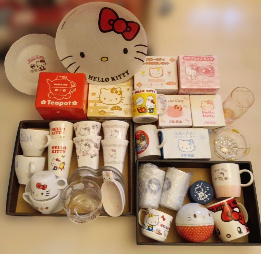 HELLO KITTY マグカップ・食器セット35品まとめ売り