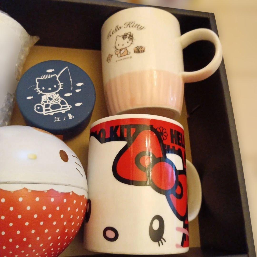 HELLO KITTY マグカップ・食器セット35品まとめ売り
