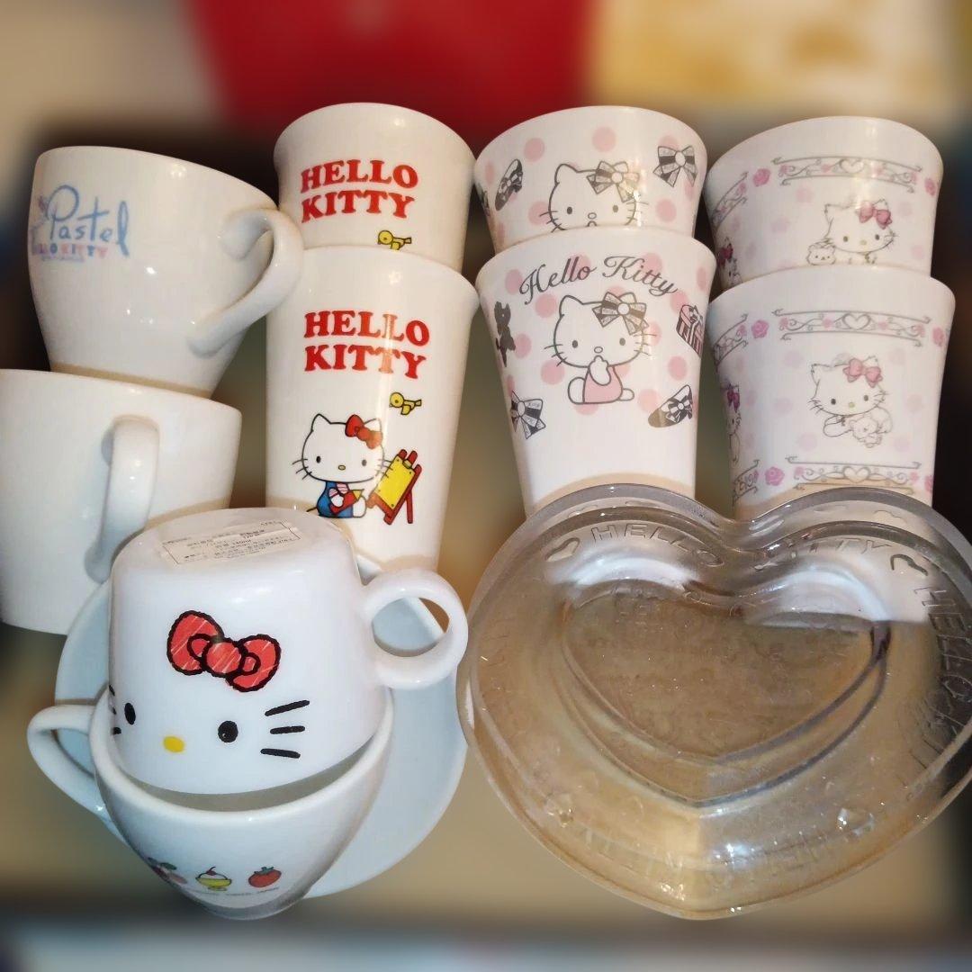 HELLO KITTY マグカップ・食器セット35品まとめ売り