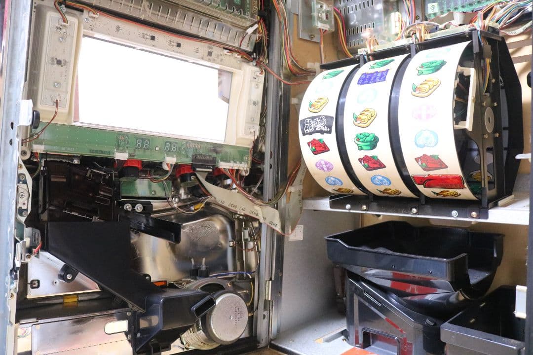 スロット実機　熊酒場2丁目店