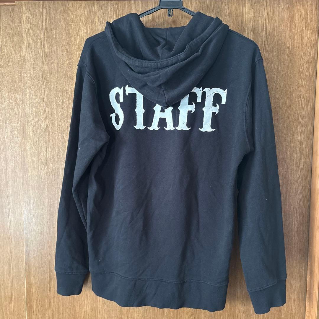 安室奈美恵　STAFFツアーパーカー　非売品XL