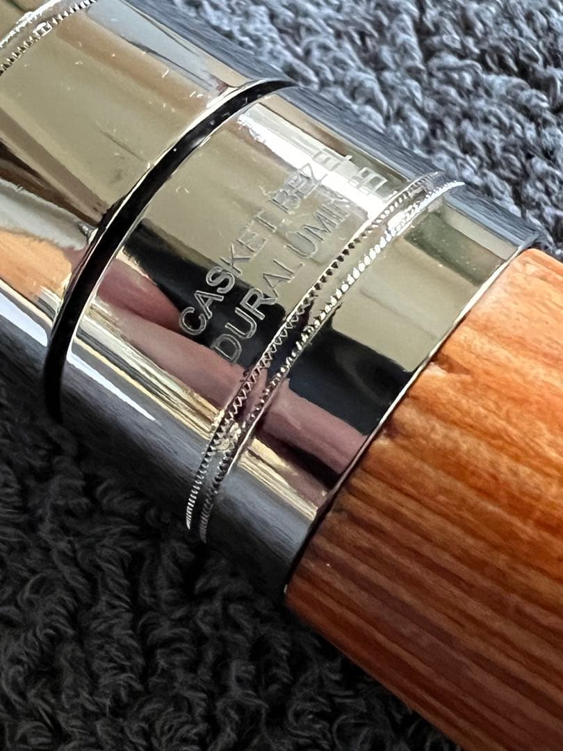 カスケットBezel Gripスピニング　屋久杉　新品未使用品