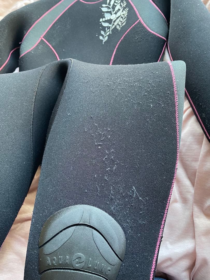 Aqua Lung フルスーツ ブラック・ピンク7mmスキューバダイビング冬必須