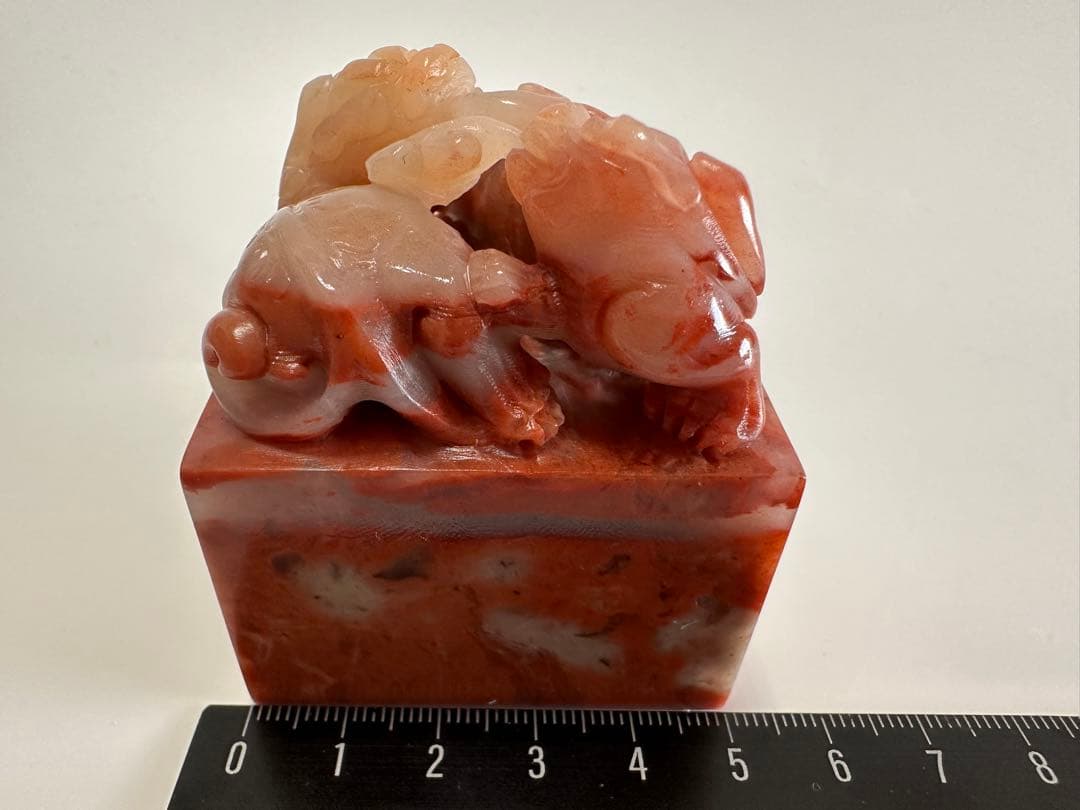 【螭虎献芝】大印面高級ラオス石　手彫り　篆刻　書道　印材　落款　遊印　雅号印箱付