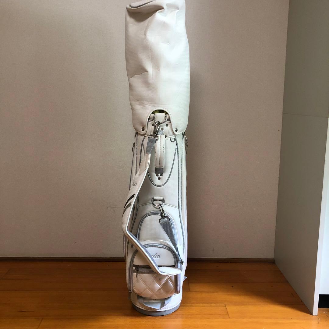 XXIO ゼクシオ キャディバッグ ホワイト フード付き レディース