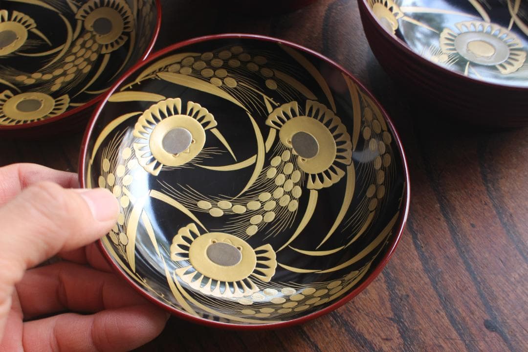 極小保管傷のみ！深みある糸目紅溜塗に極上稲穂福来雀蒔絵のお椀2点（検輪島塗雑煮椀