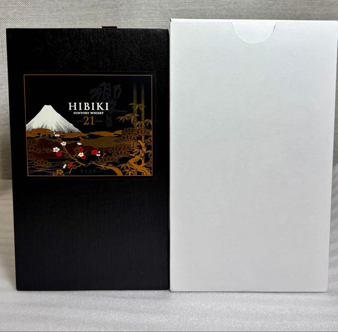 新品未開封 響21年 花鳥風月意匠ボトル　免税店限定　サントリー　ウィスキー
