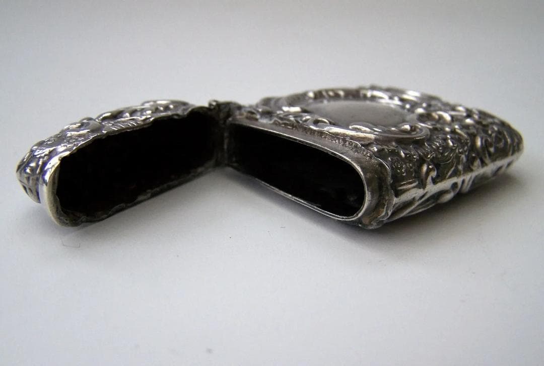 1903年 スターリングシルバー マッチケース J. Gloster 純銀