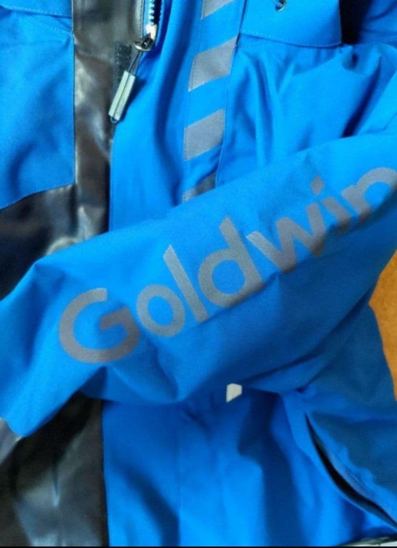 新品タグ付き GOLDWIN ゴールドウィン ジャケット
