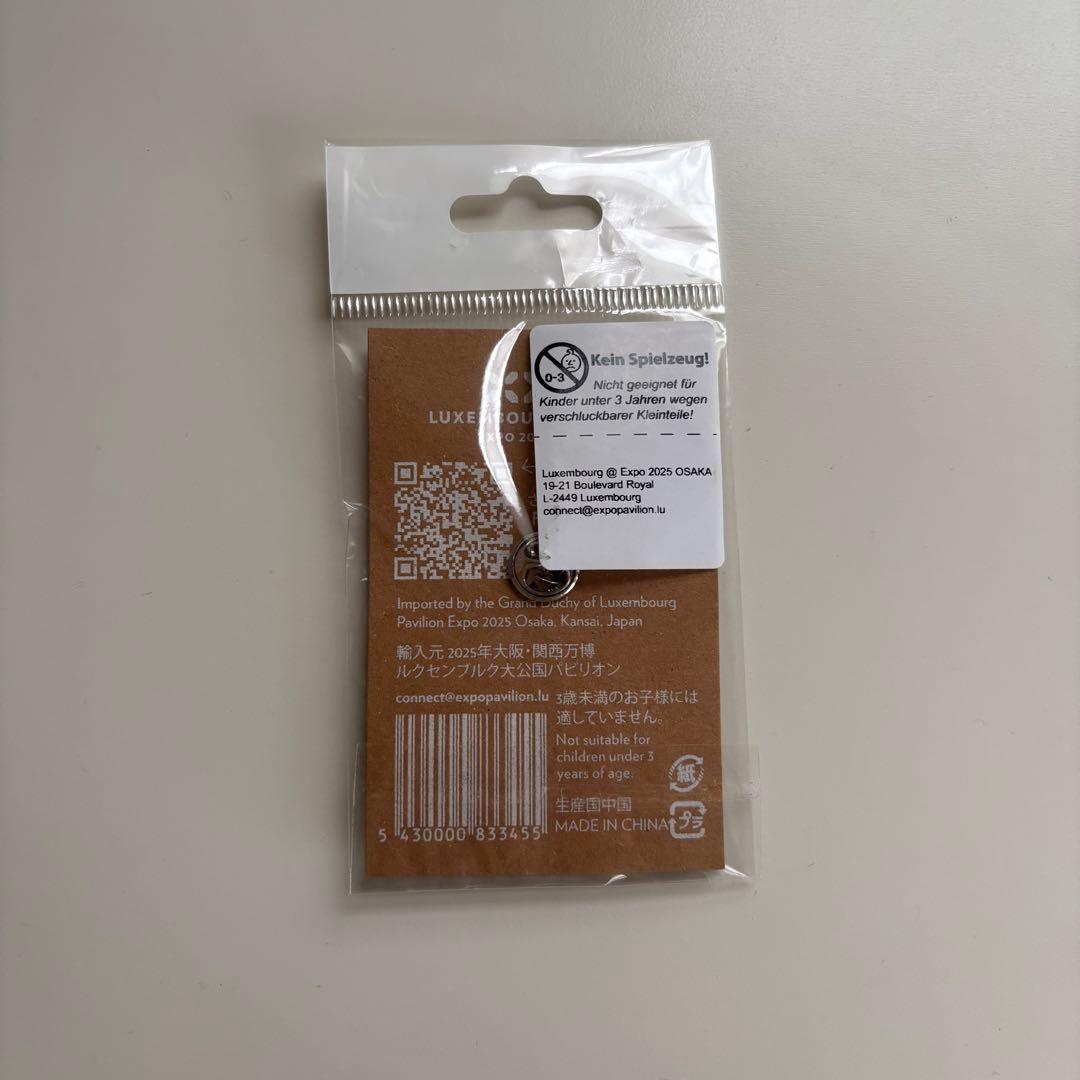 ルクセンブルクパビリオン ピンバッジ 万博
