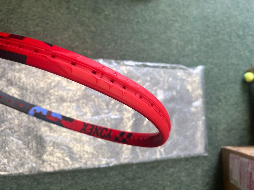 YONEX VCORE 98テニスラケット G2 レッド