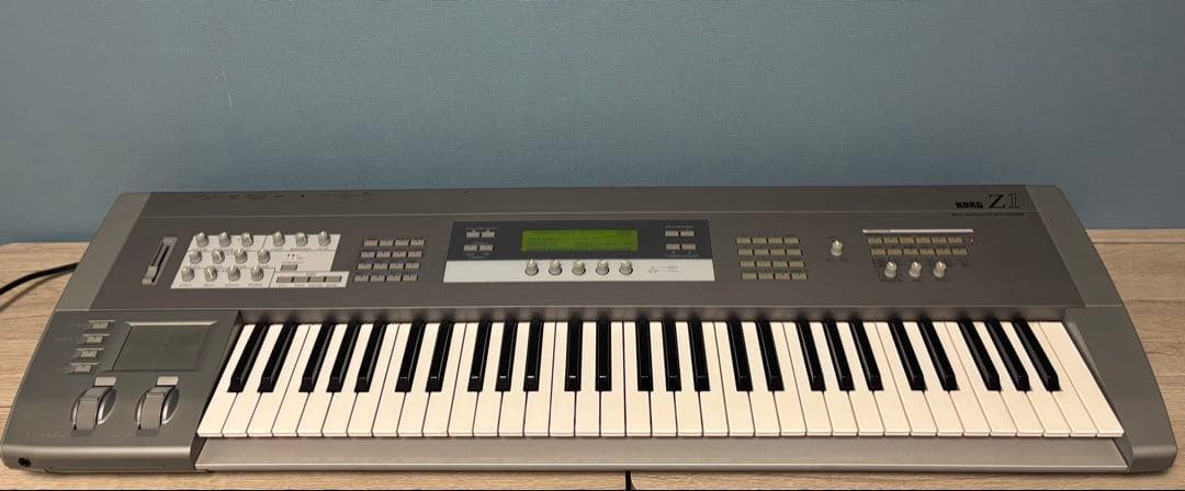 【動作良好】KORG Z1 シンセサイザー 物理モデリング MOSS音源