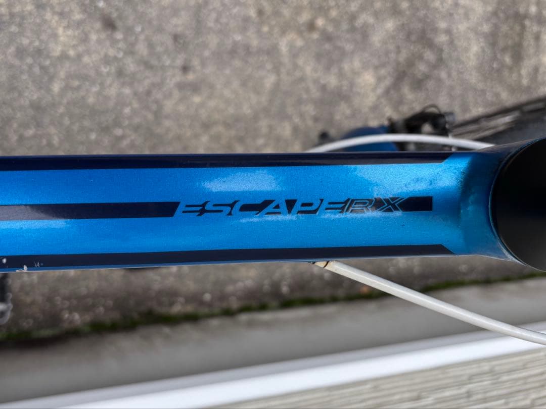 Giant ESCAPERXクロスバイク アルミフレーム 青 ドリンクホルダー付