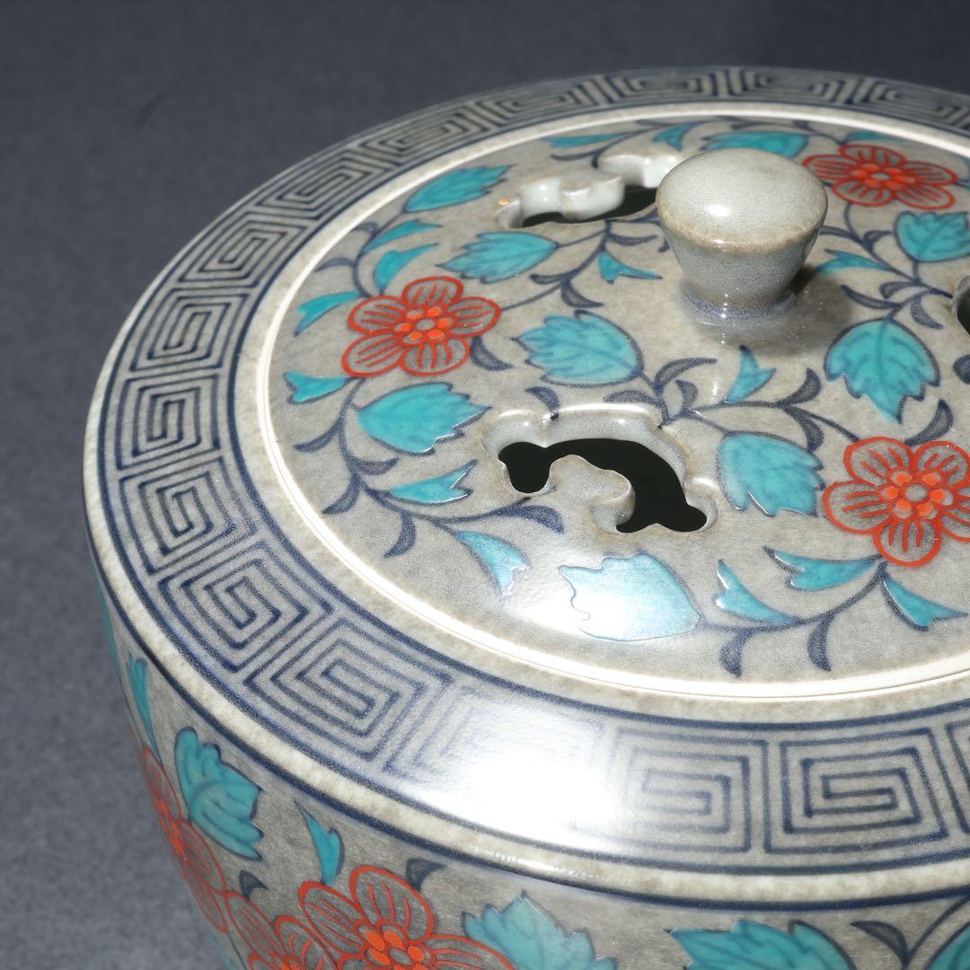 十三代今泉今右衛門　色絵薄墨草花更紗文香炉　共箱　人間国宝　R1670お7