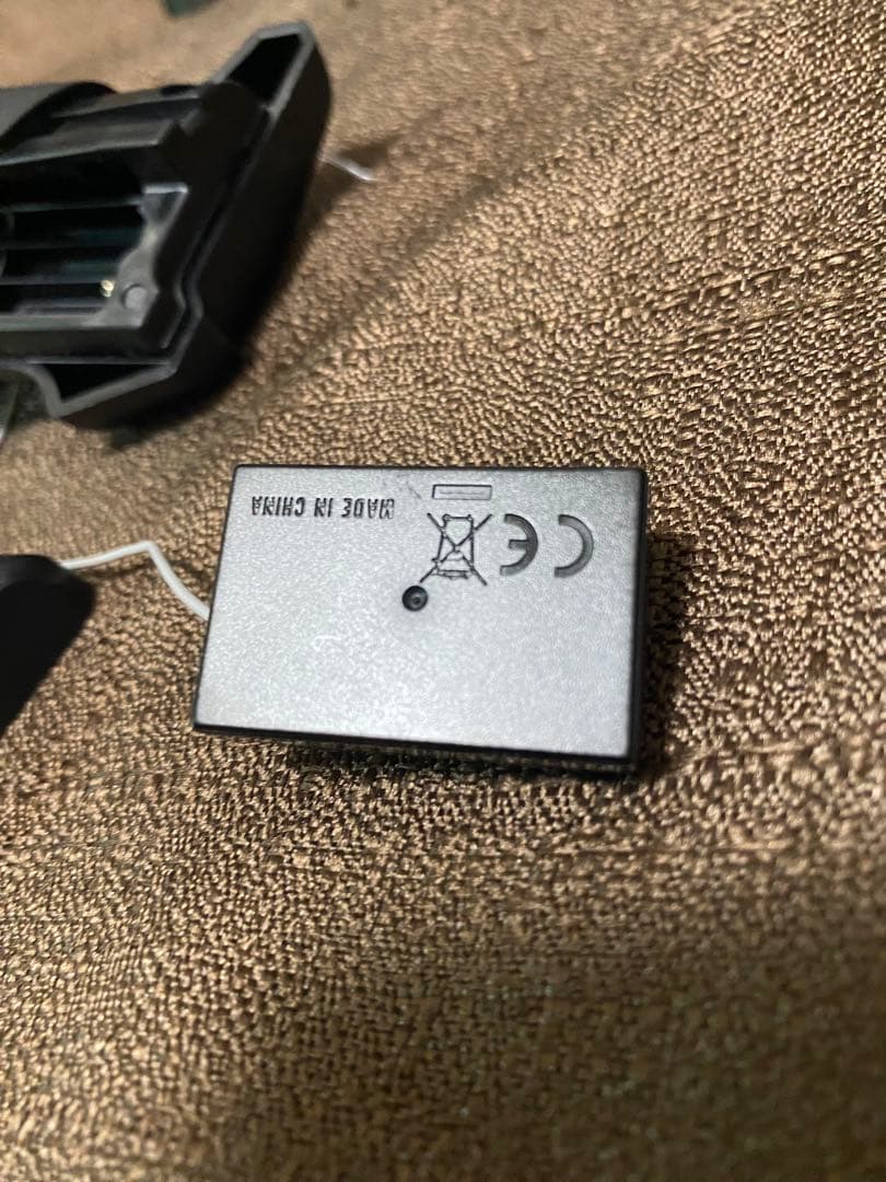 フタバ　2PSK-2.4g R202GF 送受信器　レシーバー　値下げ交渉不可