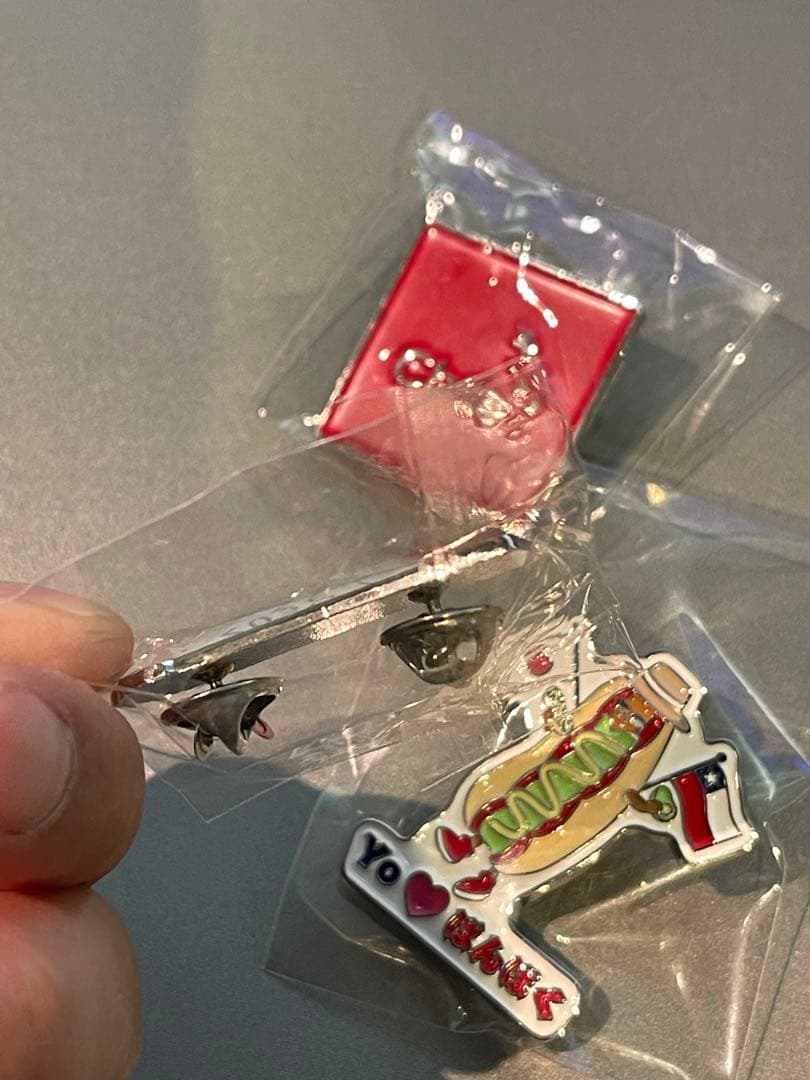 【非売品】大阪関西万博 Expo2025 チリスタッフピンバッジ、記念ピンバッジ