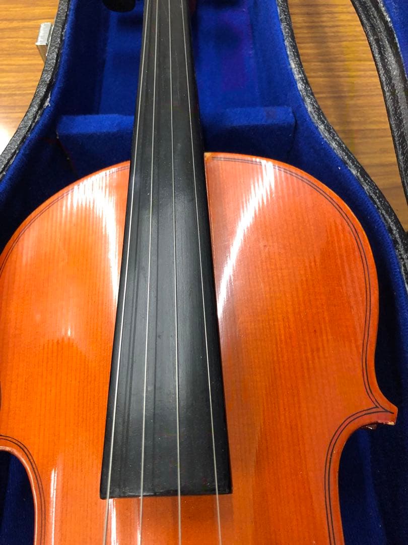 Andalusia バイオリン4/4 弓、松脂　ケース付き