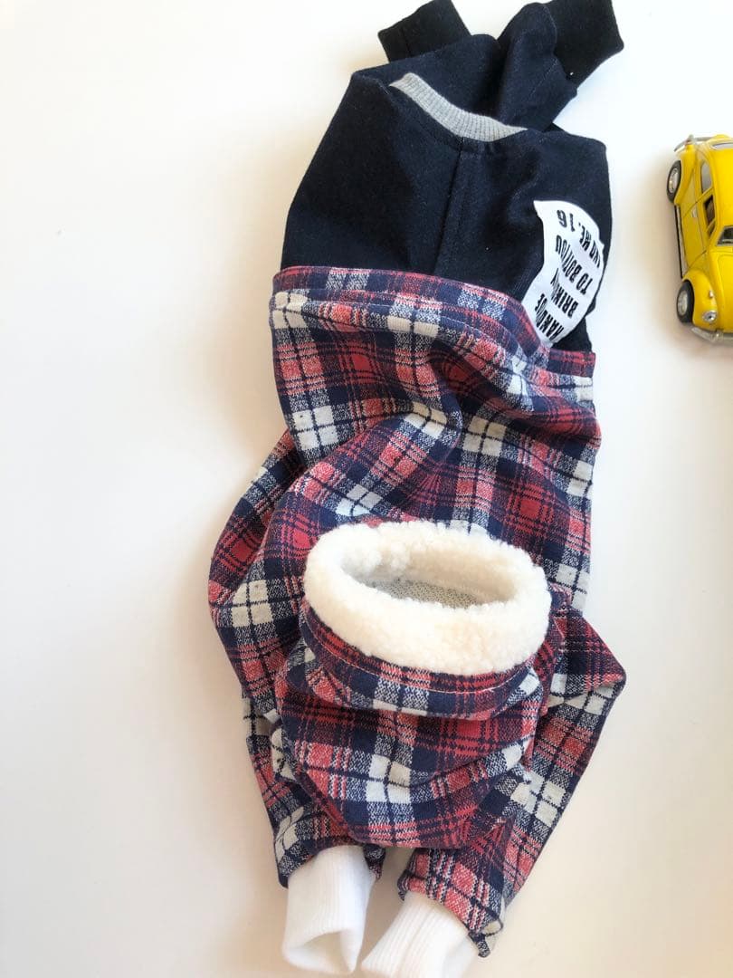 チェック柄のロンパース　イタグレ服　犬服　ハンドメイド