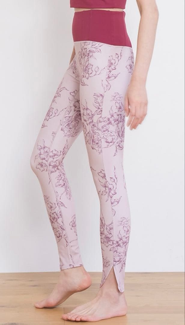 ラバ　LAtVA 花柄ハイウエストヨガパンツ M¥12800
