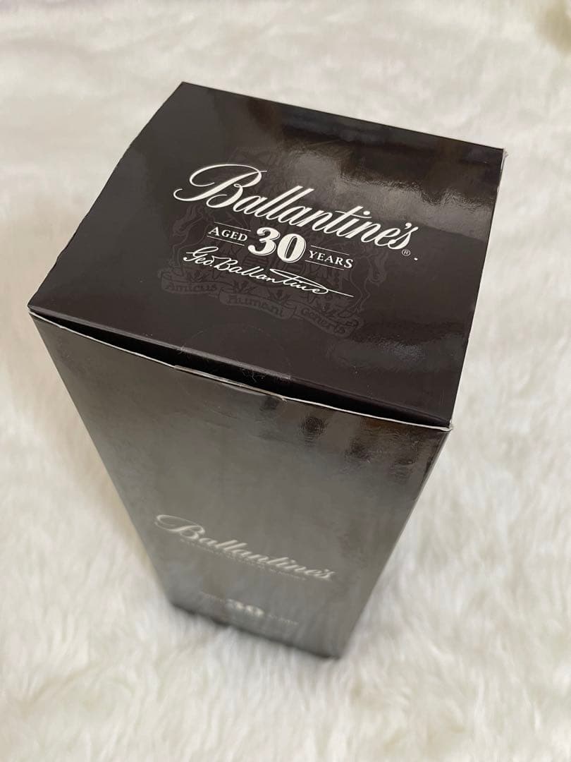 【 新品未開封 】 バランタイン30年　700ml 40度