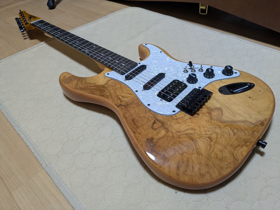 VERTICE S.C.P エレキギター