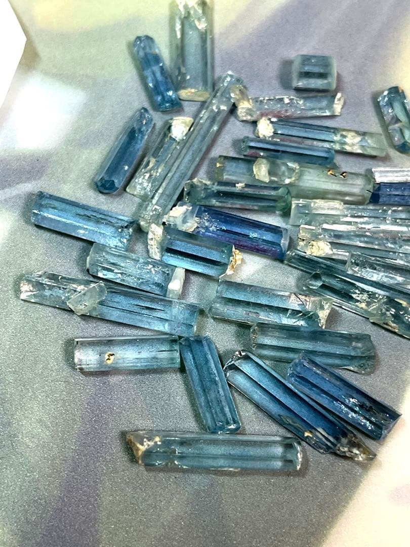 超クリア アクアマリン 原石 重さ：52.90ct 32点セットベトナム産