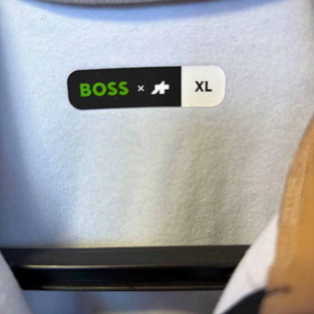 BOSS X ASSOS ブラックサイクルジャケット