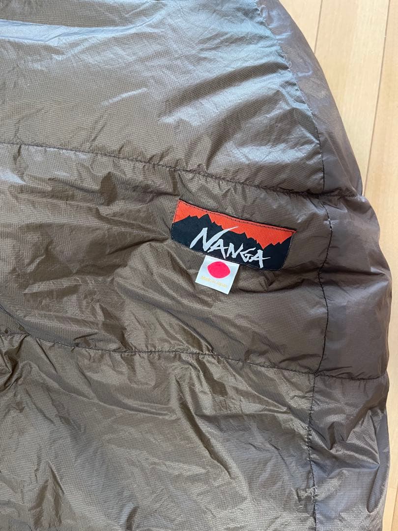 NANGA オーロラライト600dx ブラウン 寝袋