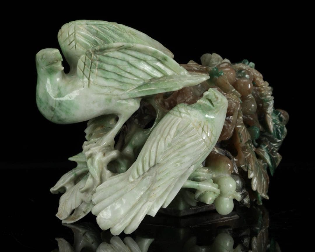 中国古玩 翡翠 玉石 鳥葡萄彫刻 960g 置物 唐物 細密彫刻 天然石 ヒスイ