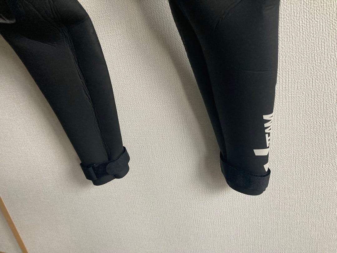 ウエットスーツセミドライブレイクアウト5/3mm