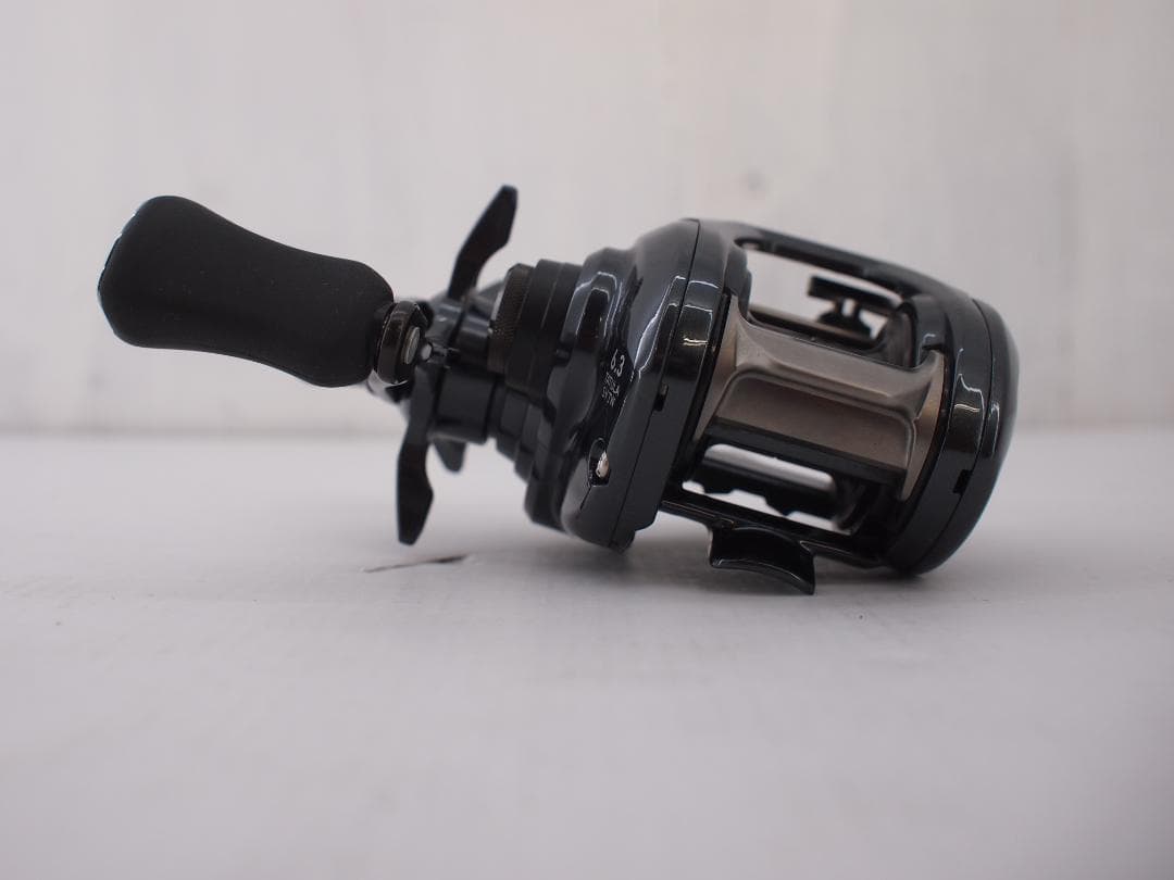 64▢ダイワ 20タトゥーラSV TW103HL NH0828-1